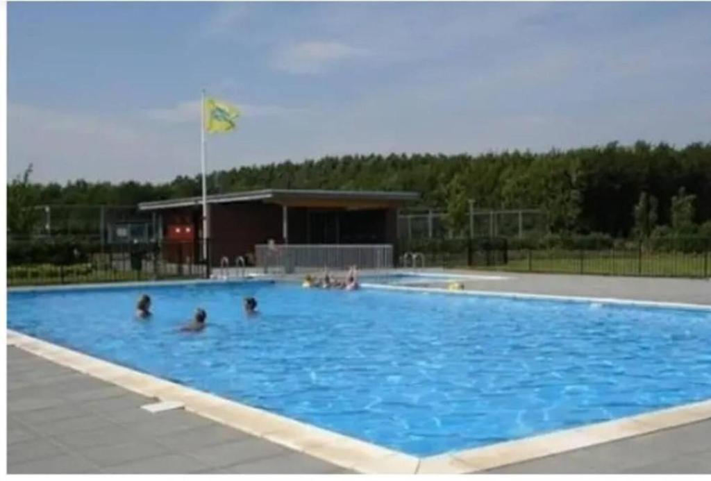 The Cosy Cottage For Comfort With Sauna And Hottub Zeewolde Eksteriør bilde